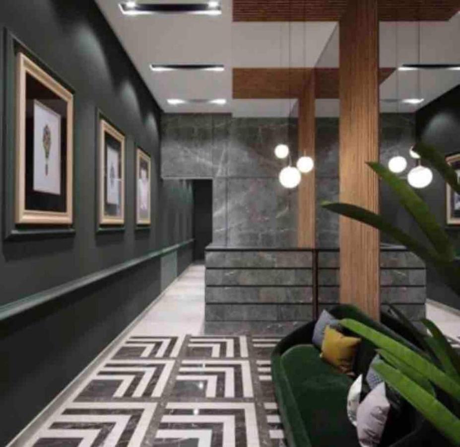 Pearl 13 - Brand New, Luxury & Elegant W/ Balcony Apartment