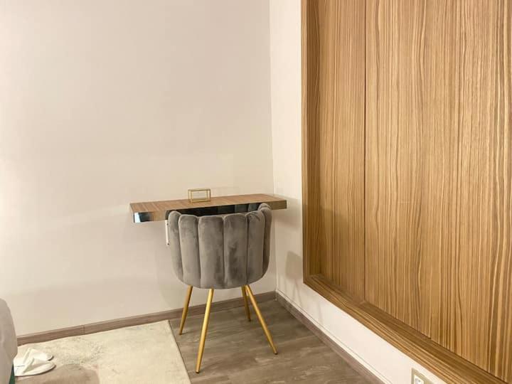 Pearl 13 - Brand New, Luxury & Elegant W/ Balcony Casablanca
